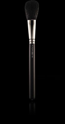 M.A.C 129 Powder / Blush Brush