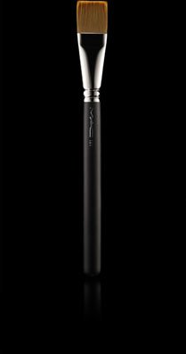 M.A.C 191 Square Foundation Brush