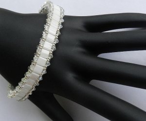 1- Handmade Beaded Antique Lace Bangle