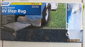 Camco Wrap Around RV step rug 18 " wide Fits manual or electronic steps camping