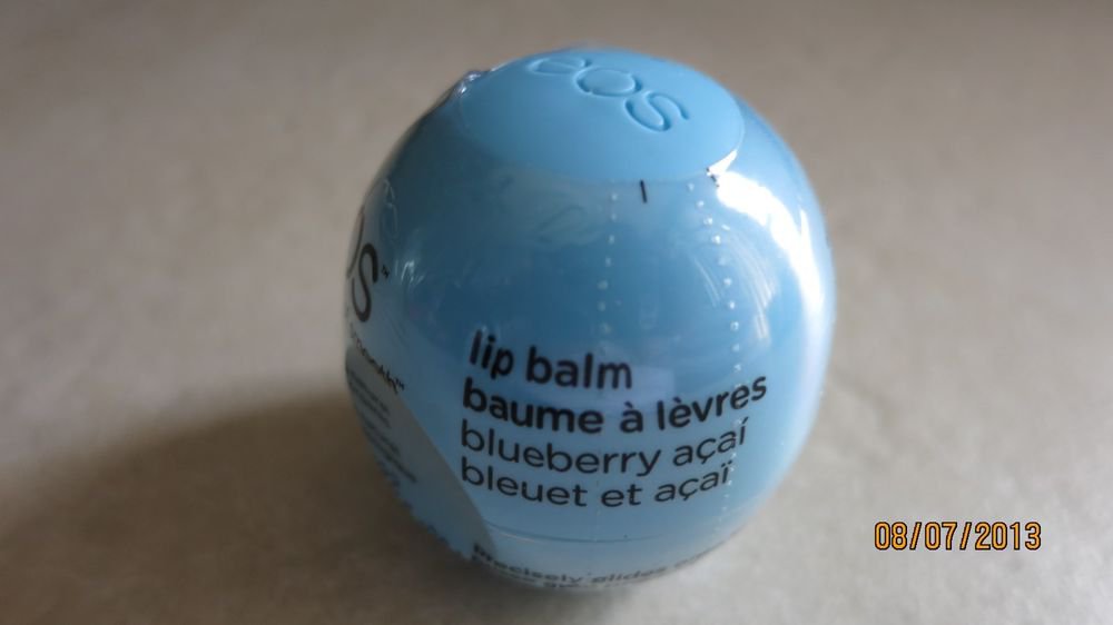 TWO EOS Smooth Lip Balms Sphere Blueberry Acai - Blue Berry Keeps Your Lips Mo s