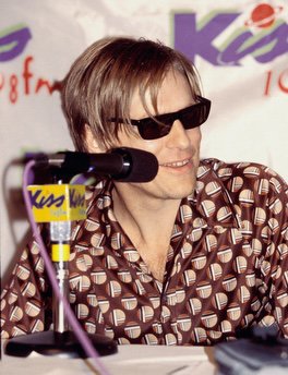 Bryan Adams 8&acirc;��x10&acirc;�� Press Conference Photo (Brand New)