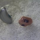 1x Relate 2.0 Reserve LI RIC United Health Care Sonova Hearing Aid w/ case 23apr G#d
