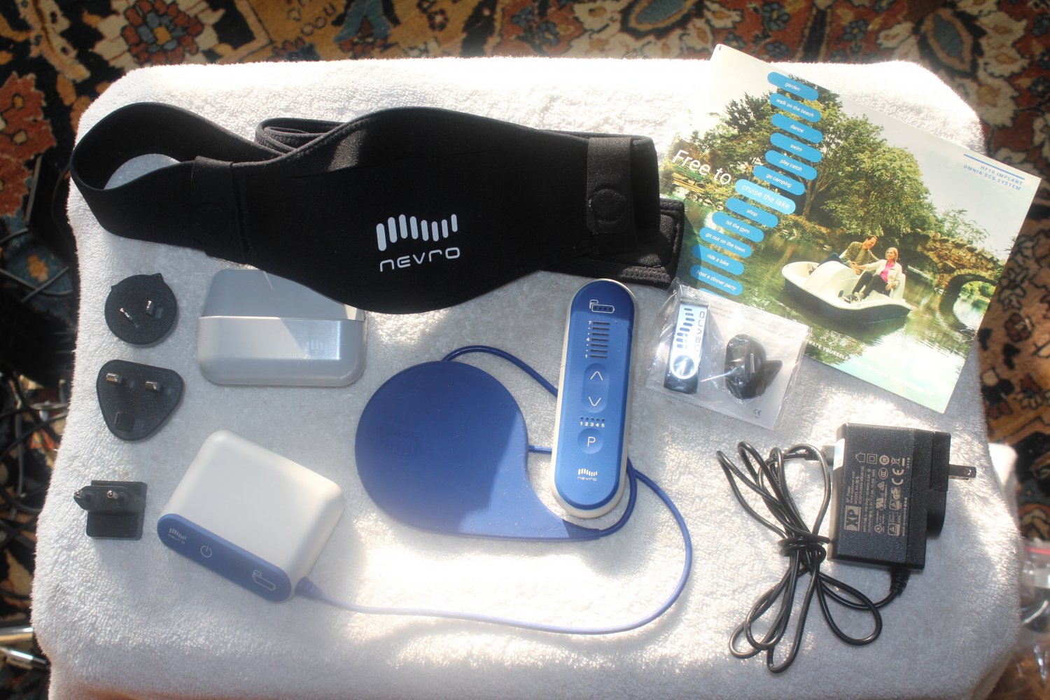Senza Omnia HF10 Spine Stimulator Charger Kit Nevro CHGR2500 Charger