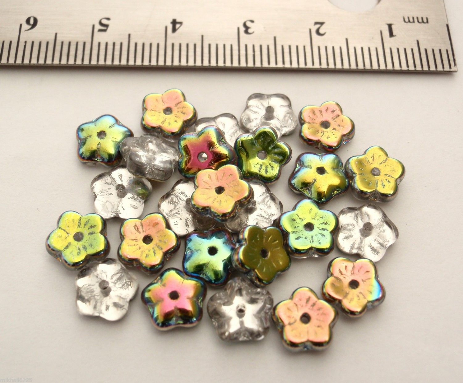 25 8 x 3 mm Flat Flower Beads: Vitrail - Crystal