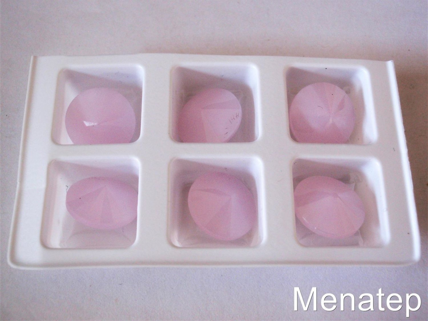 4(Four)  14 mm Rivoli Beads: Light Pink Alabaster
