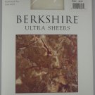 Berkshire Ultra Sheers Control Top Reinforced Toe Pantyhose- 4419- IVORY- SIZE 4
