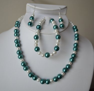 Forest Green Pearl Set