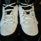Nike dream v cutr for boys size 9. U. S. A BLACK & WHITE