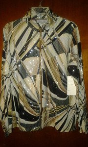 Birch. Hill v pretty blouse with sparkle fore women size L