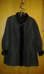 V pretty coat two faces 4. Rain & evening v cute foe women size 2x