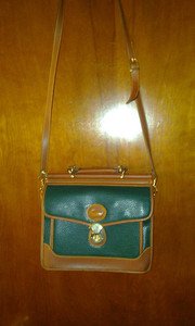 Dooney & Bourke leather vintage authentic cross body for women v pretty