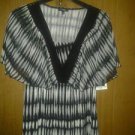 Elementz. V cute top for woman plus size 3x.