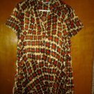 Blouse very soft feeling like silk  very cute  size M