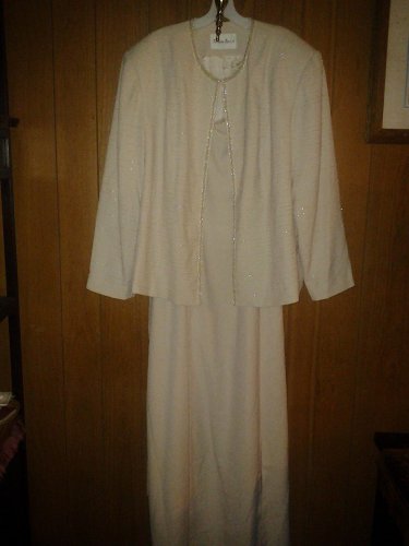 Katherine . Kay evening dress suits with beads v pretty for women size 26W