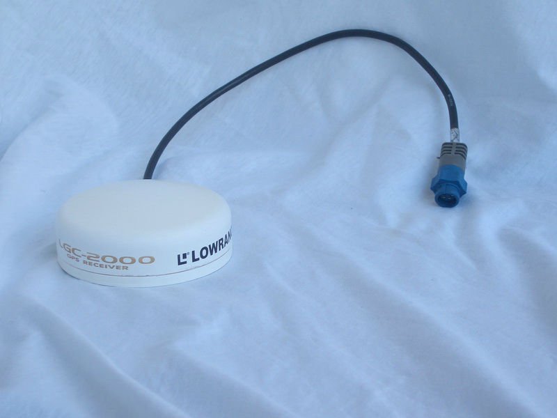 Lowrance LGC-2000 GPS Antenna Receiver