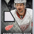 Nicklas Lidstrom 2013-14 Panini Titanium Game-Worn Gear #GG-NL Red Wings Jersey