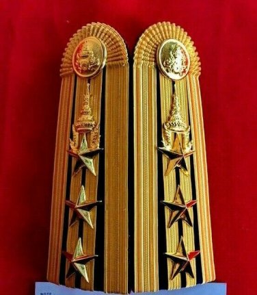 Colonel ROYAL THAI ARMY RANK SHOULDER BOARDS EPAULETTE RTA RANK