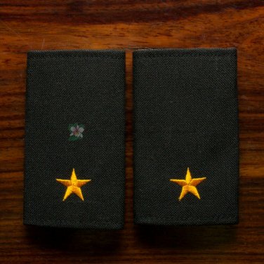 Sub Lieutenant ROYAL THAI ARMY RANK SHOULDER BOARDS EPAULETTE RTA RANK Fabric