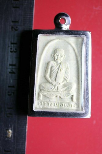 S09-Phra Somdej LP Ngean Bangklan Buddhist Talisman Thai Amulet Pendant Magic