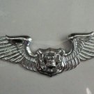 JUNIOR ROYAL THAI AIR FORCE AIR HOSTESS METAL WING BADGE PIN Militaria