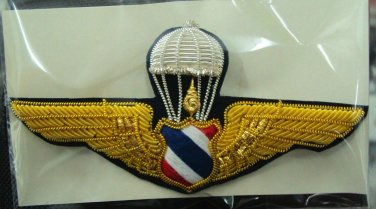 Junior Class Royal Thai Air Force Parachutist Airborne Badge Wing Pin, RTAF