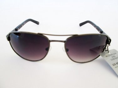 Low Cost Brand New Men's Aviator Sunglasses With Gun Metal Lens and Frames