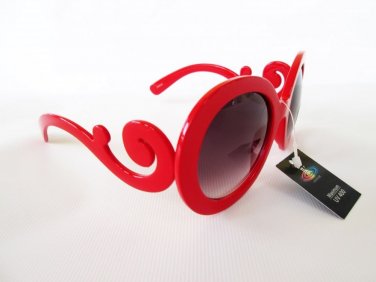 New Designer Style High Fashion Oversize Round Sunglasses with Swirl Frame