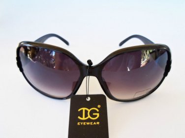 Women's Brand New Sunglasses in Black, Brown or Light Black Lens