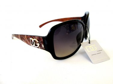 New Good Looking Women's Oval Sunglasses and Shades with Black or Dark Lens