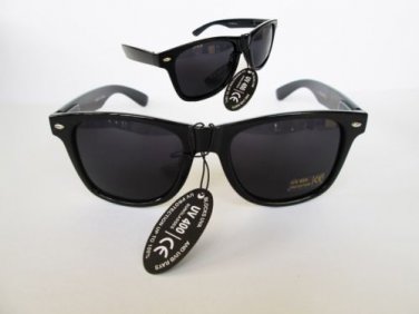 Black Retro 80s Wayfarer Sunglasses with Solid Black Plastic Flexible Frames
