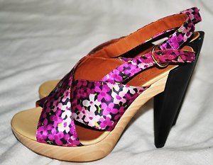 LANVIN RESORT 2010 FLORAL RUNWAY SANDALS SHOES PLATFORM WOODEN HEELS 37.5