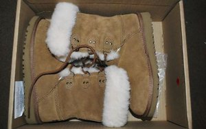 UGG AUSTRALIA SOPHY TODDLER GIRLS KIDS BEIGE CHESTNUT LACE UP BOOTS SHOES 10