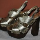 BCBG GENERATION BG BLEND WOODEN METALLIC GOLD PLATFORM LEATHER HOES HEELS 35.5