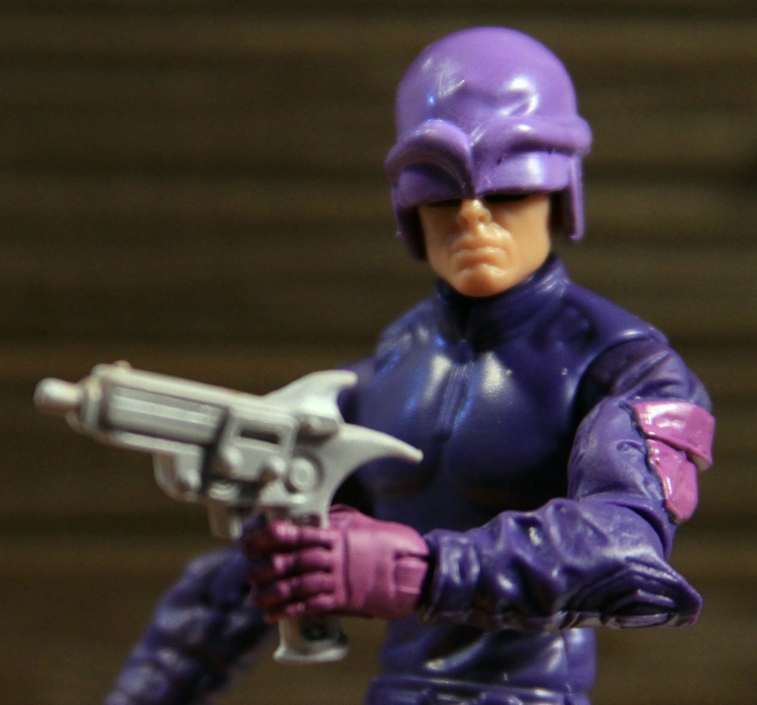 Sluggs Helmet & Pistol