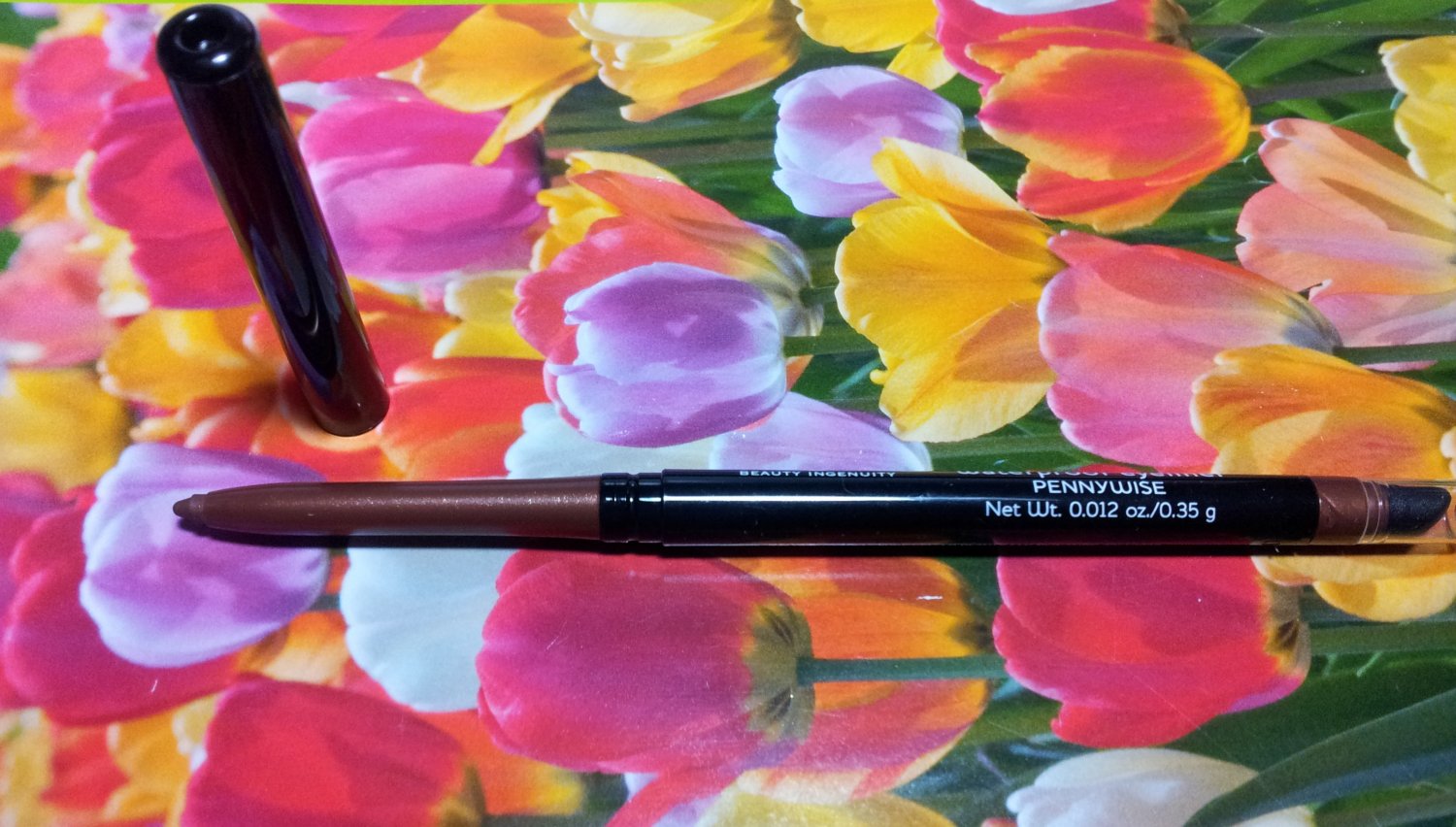 Laura Geller I Care Waterproof Eyeliner Pencil ~ Pennywise 