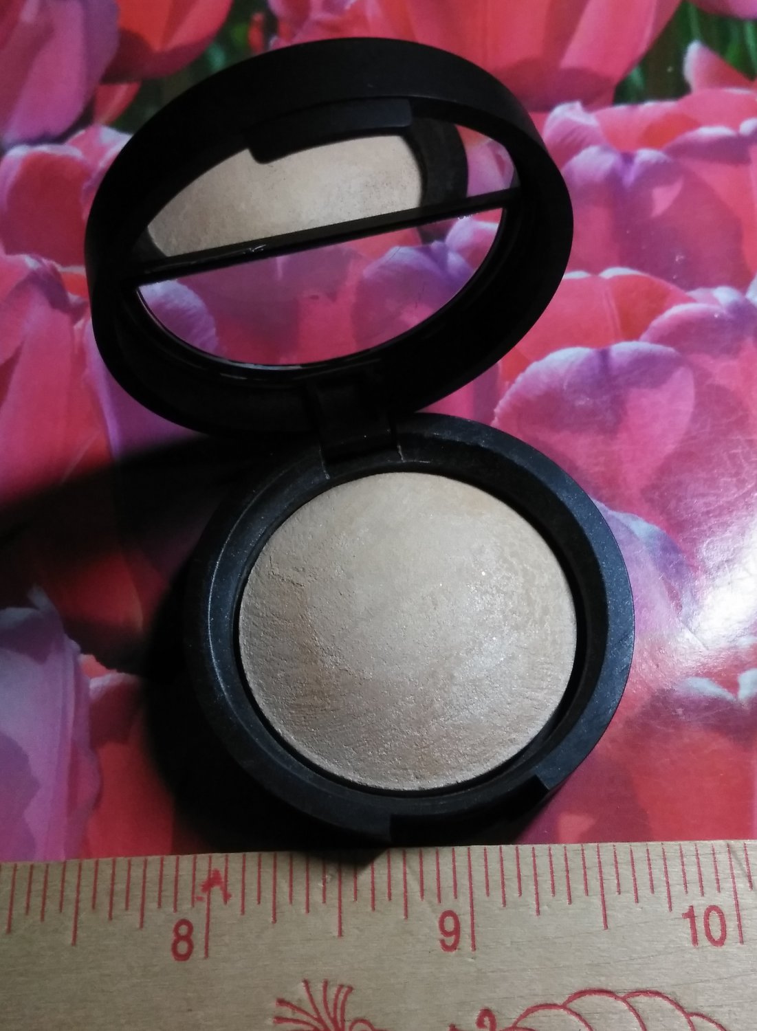 Laura Geller Baked Highlighter FRENCH VANILLA .06 oz Travel Size