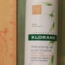 Klorane  Dry Shampoo with Oat Milk Natural Tint - Gentle Formula for Brown to Dark Hair 3.2 oz