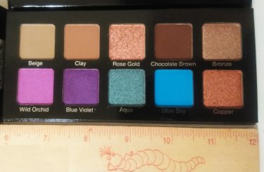 Violet Voss Eyeshadow Palette ~ ESSENTIALS 2 ~ .46 oz / 13 g Full Size 10 colors