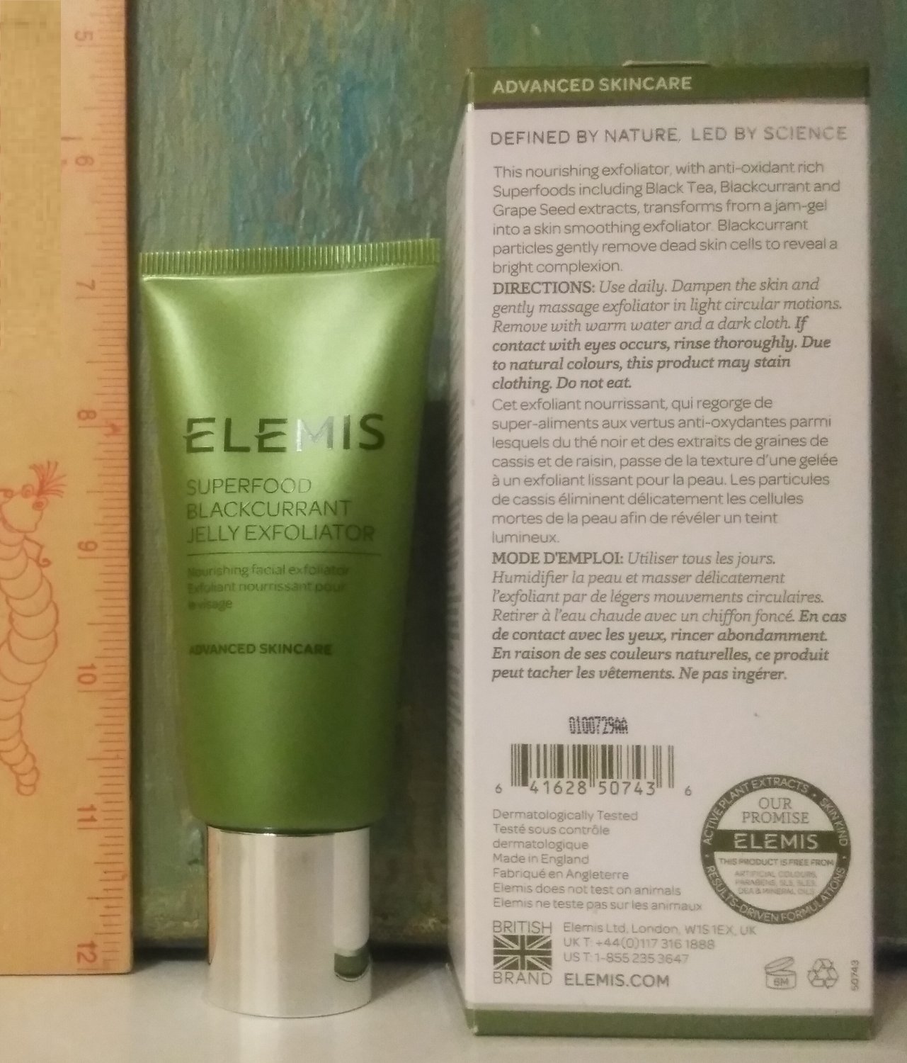 Elemis Superfood Blackcurrant Jelly Exfoliator 1.6 oz / 50 ml Full Size