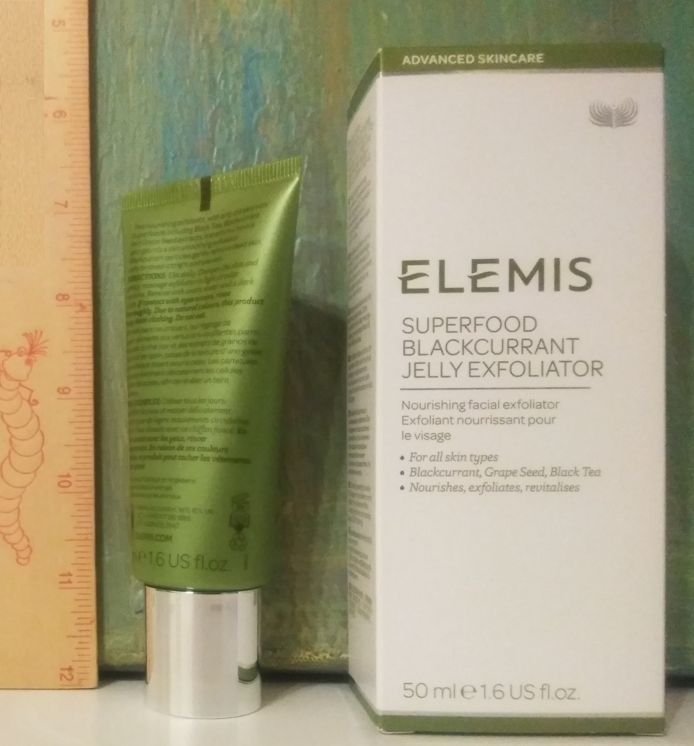 Elemis Superfood Blackcurrant Jelly Exfoliator 1.6 oz / 50 ml Full Size