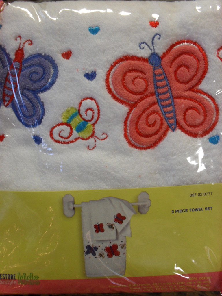 Restore & Restyle Flowers Etc Kids Bath Towel Set