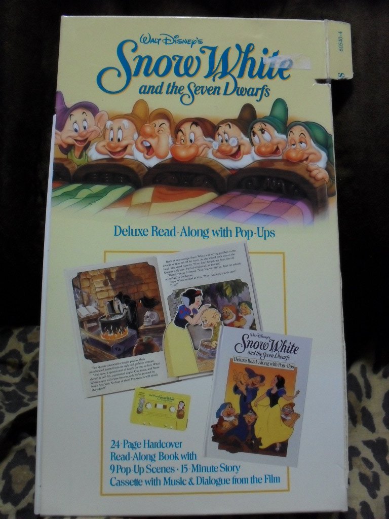 Disney's Snow White Read Along Popup Book & Tape