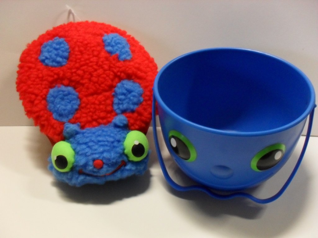 Sunny Patch Kid's Garden Bug Bucket & Wash Mitt