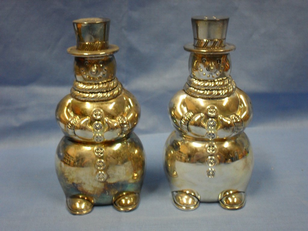 International Silver Snowman Salt & Pepper Shakers