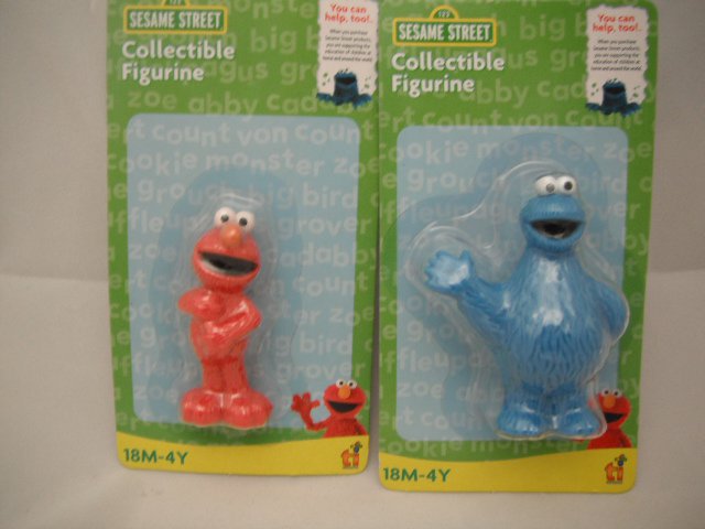 Sesame Street Elmo & Cookie Monster Figurines