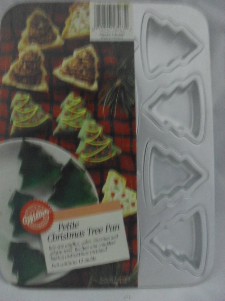 Wilton Petite Christmas Tree Cake Pan - NEW