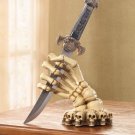  Skeleton Hand Base With Knife - MM36301
