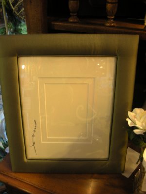 Spring Green Padded Frames - CRpf