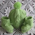 Hand knitted baby set shoes and hat 0-6 months